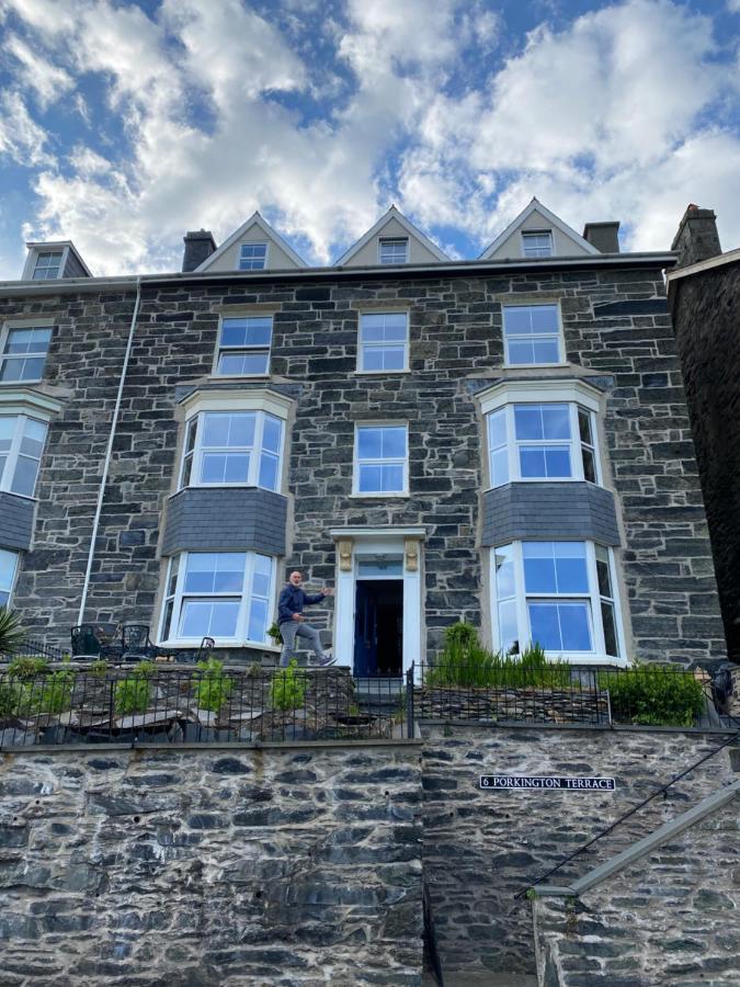 Bed and Breakfast No6 à Barmouth Extérieur photo