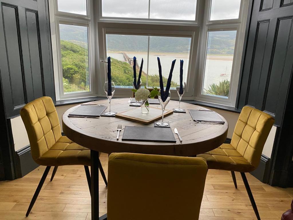 Bed and Breakfast No6 à Barmouth Extérieur photo